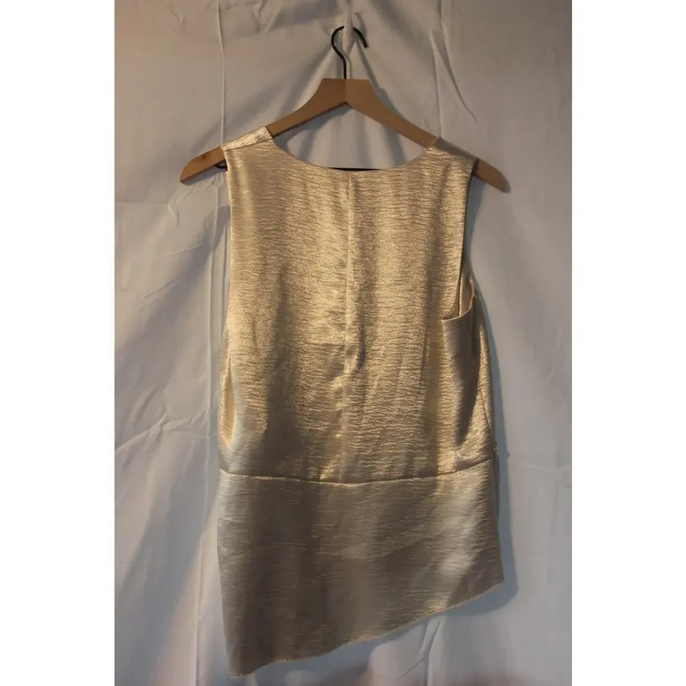 Gold Sleeveless V-Neck Empire Waist Blouse Size M NWT - Picture 2 of 4